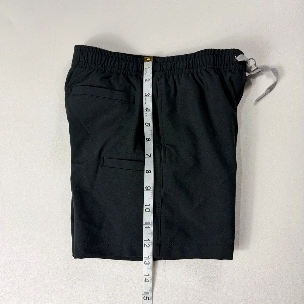 Huk‎ Pursuit Volley Youth Medium Black Fishing Shorts Quick Dry Stretch NWT
